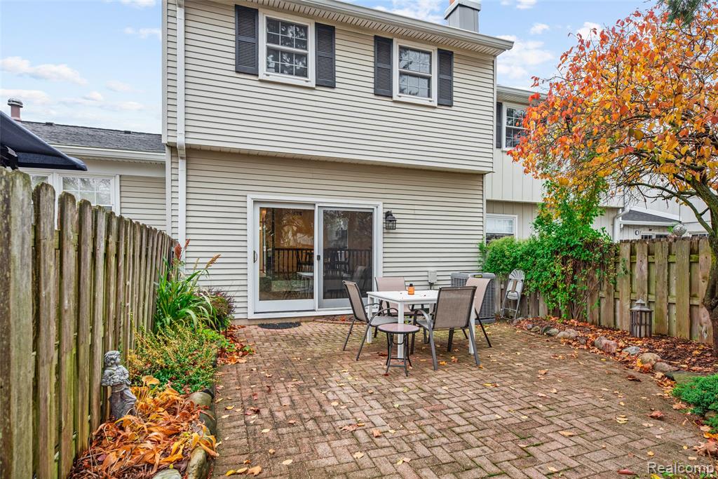 20204 Longwood Court, Northville, MI 48167 — Photo 20