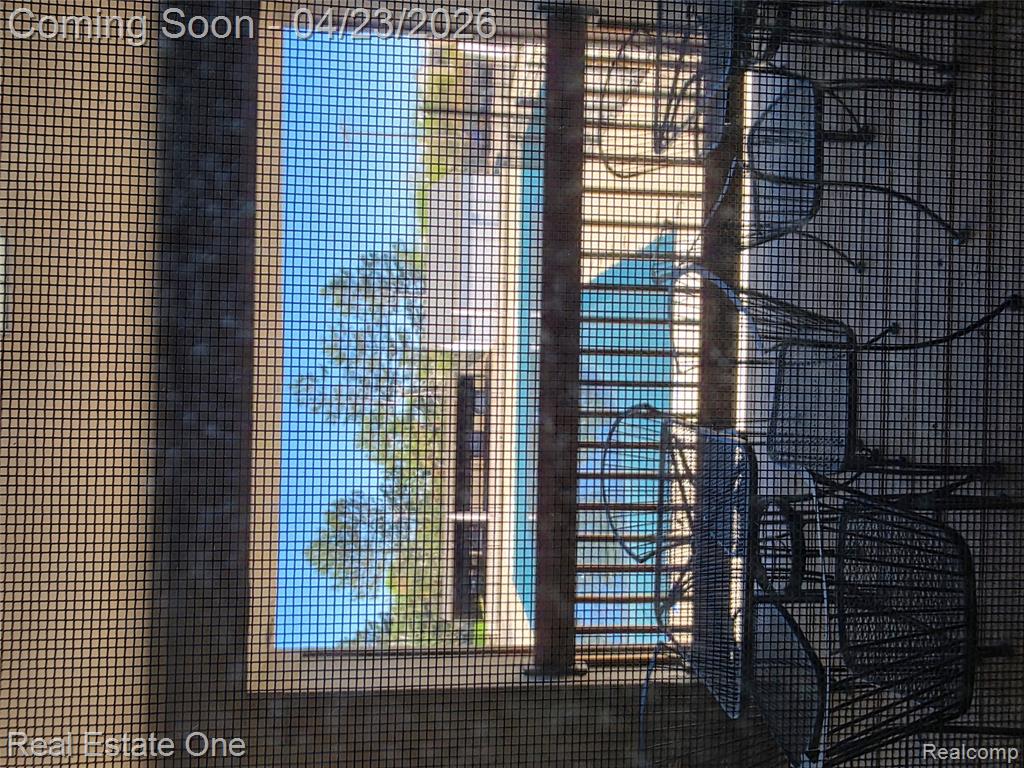 2898 Roundtree Drive, Troy, MI 48083 — Photo 58