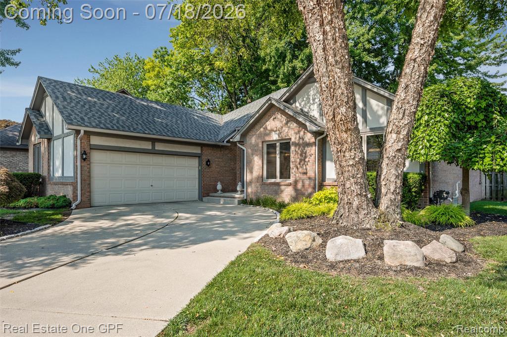 39931 Brylor Court, Clinton Twp, MI 48038 — Photo 2