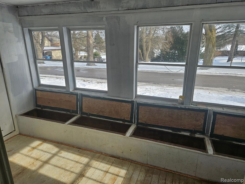 6218 TREND Street, Mayville Vlg, MI 48744 — Photo 9