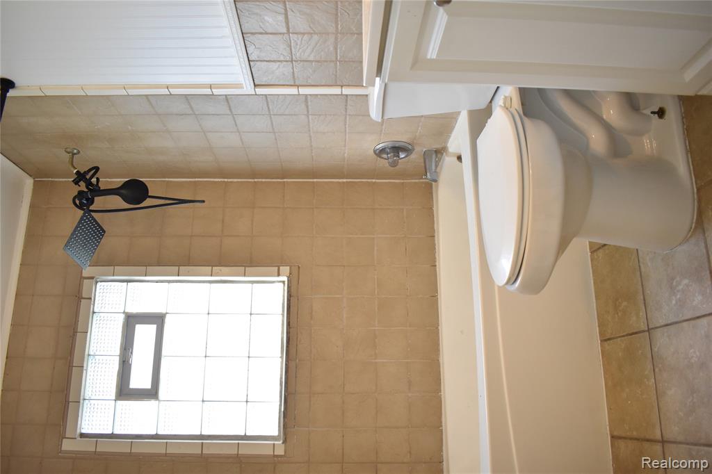 7019 Cardwell Street, Garden City, MI — Photo 13