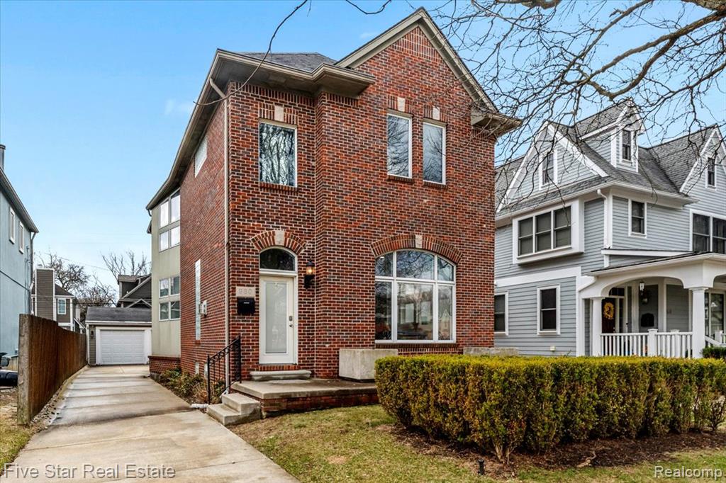 960 Davis Avenue, Birmingham, MI 48009 — Photo 3