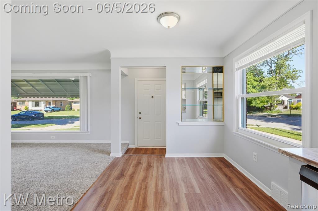 9662 Berwyn, Redford, MI 48239 — Photo 10