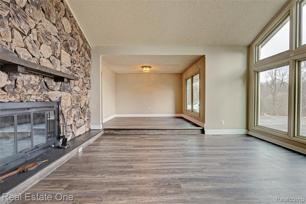 5307 Metamora Road, Metamora, MI 48455 — Photo 7