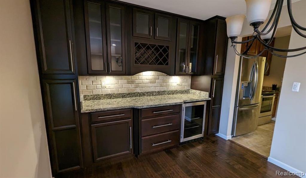 748 E Fox Hills Drive, Bloomfield, MI 48304 — Photo 5
