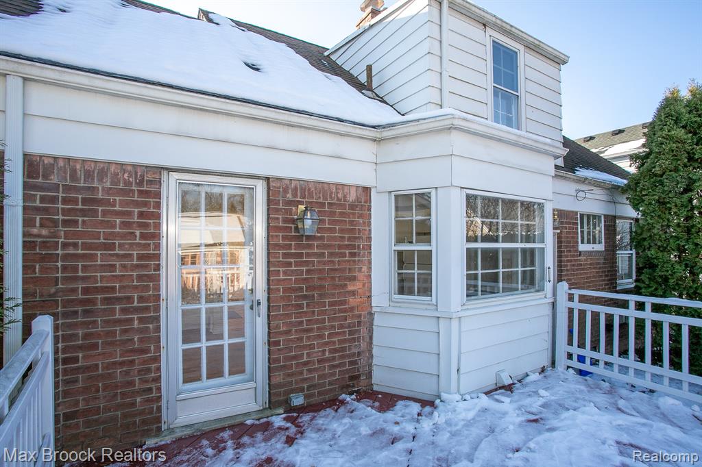 10034 Lasalle Boulevard, Huntington Woods, MI — Photo 42