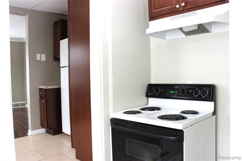 510 E Hudson Avenue, Royal Oak, MI 48067 — Photo 5