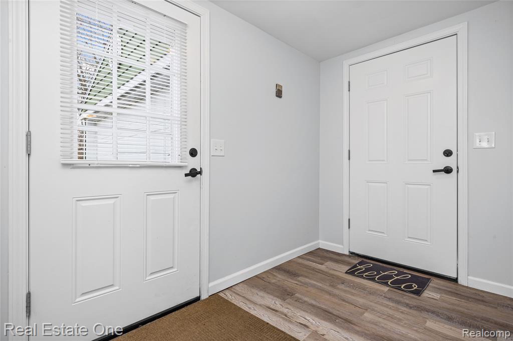 4913 Rioview Drive, Clarkston, MI — Photo 26