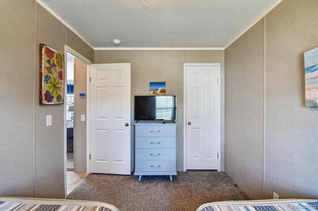 3233 Zona Drive, Osseo, MI 49266 — Photo 32