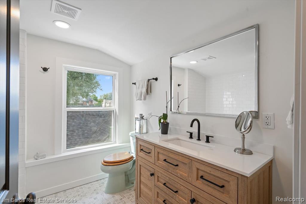 22505 Beach Street, Saint Clair Shores, MI 48081 — Photo 27