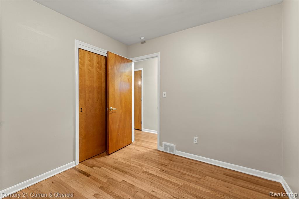 4170 Pardee Avenue, Dearborn Heights, MI 48125 — Photo 19
