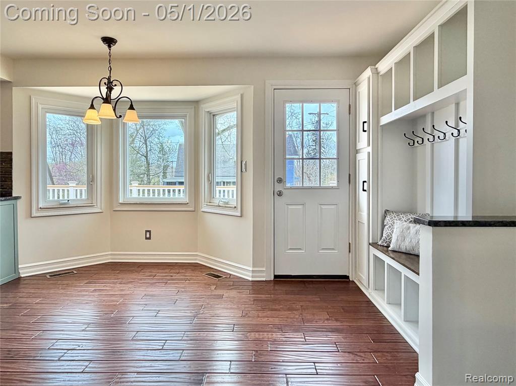 771 Edgewood Drive, Rochester, MI 48306 — Photo 12
