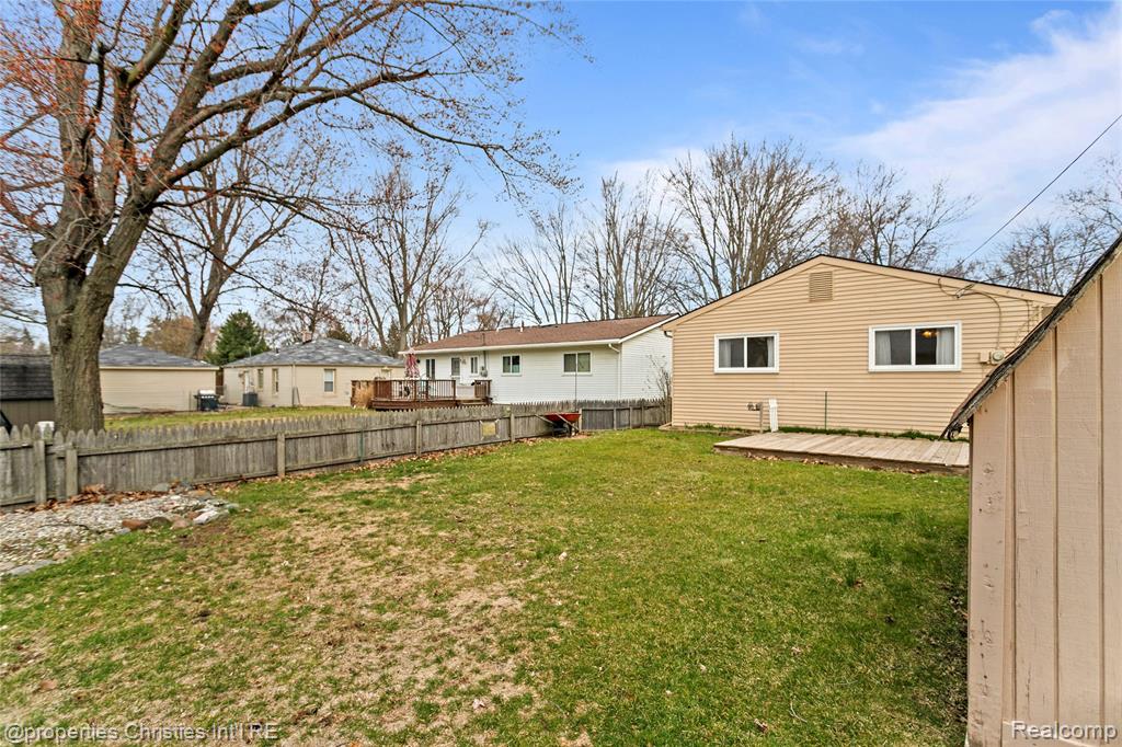 8834 Janis Street, Shelby Twp, MI 48317 — Photo 31