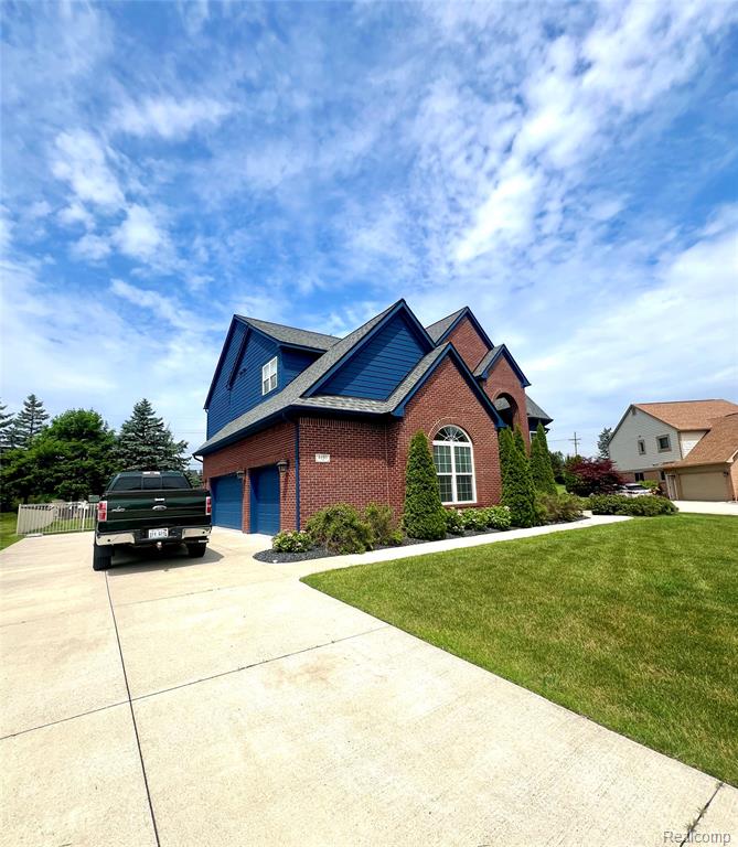 8193 N Pointe Court, Canton, MI 48187 — Photo 3