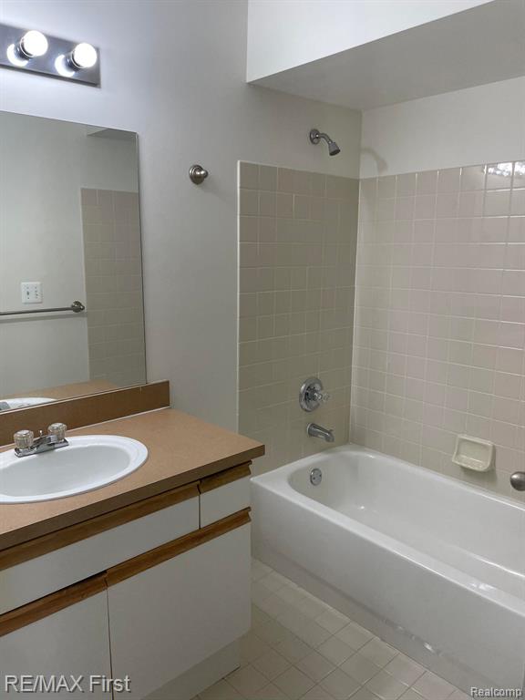 44829 Marigold Drive, Sterling Heights, MI 48314 — Photo 26