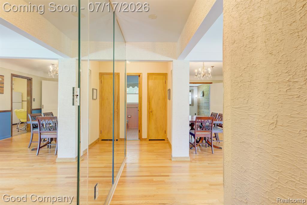 24310 Manistee Street, Oak Park, MI 48237 — Photo 19