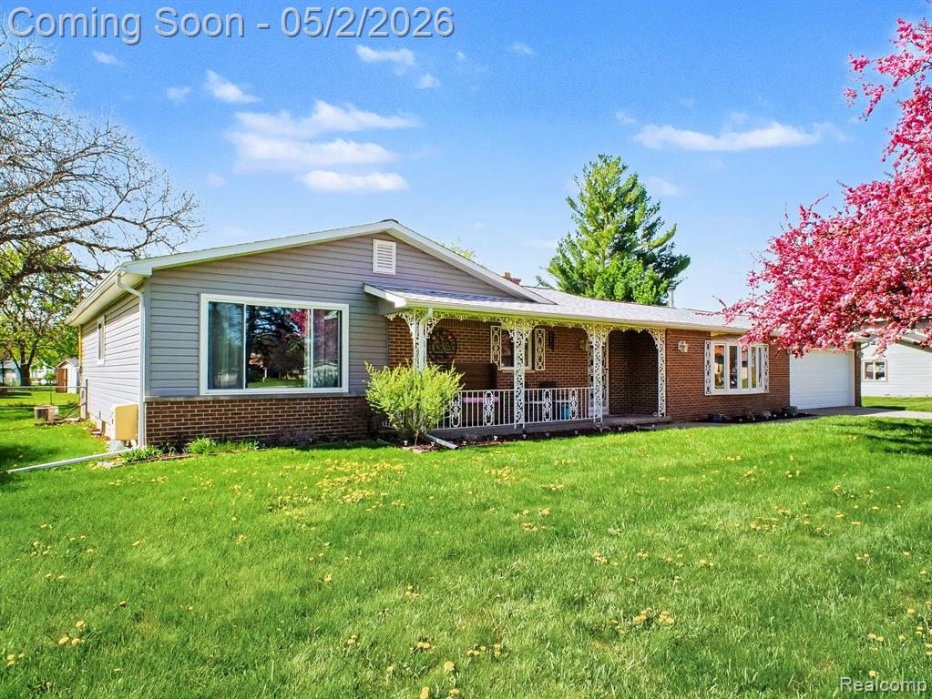 4488 Thorntree Drive, Burton, MI 48509 — Photo 4