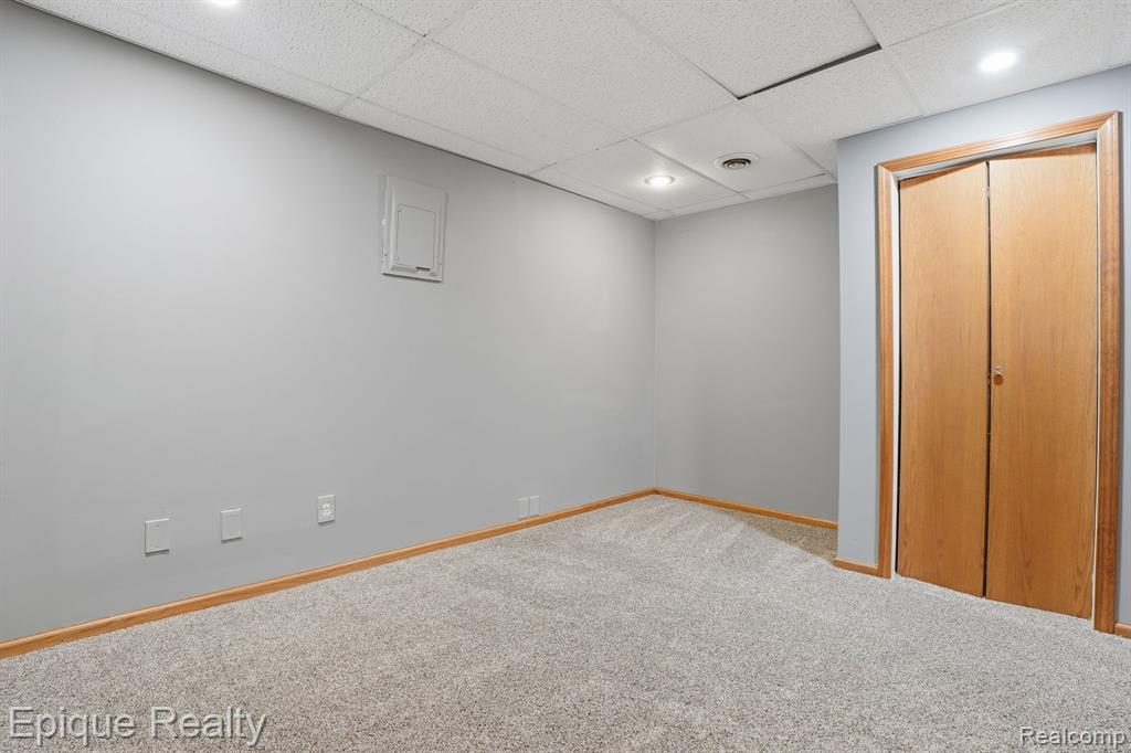 825 Summer Creek Court SE, Grand Rapids, MI 49508 — Photo 24