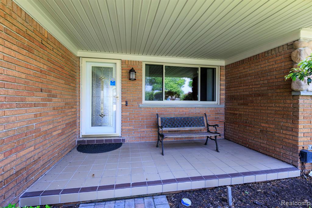 22606 Ardmore Park Drive, Saint Clair Shores, MI 48081 — Photo 7