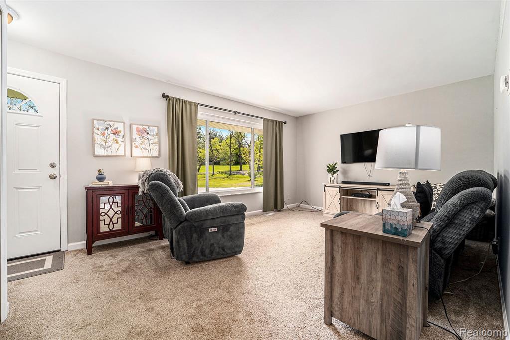 9703 TOWER Road, South Lyon, MI 48178 — Photo 11