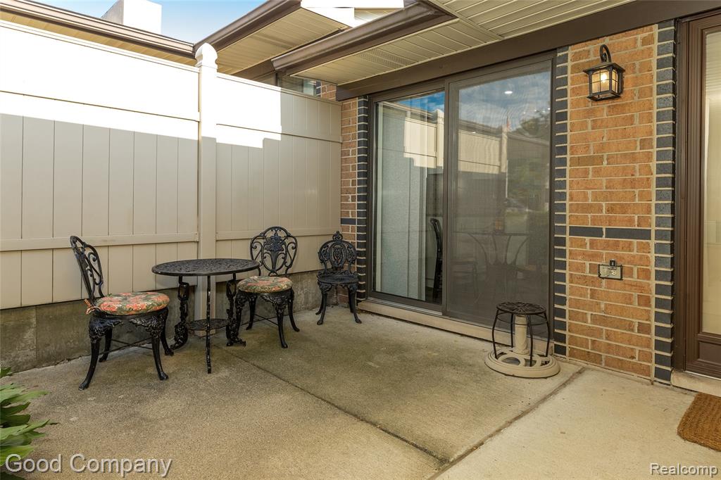 969 Wexford Way, Rochester Hills, MI 48307 — Photo 29