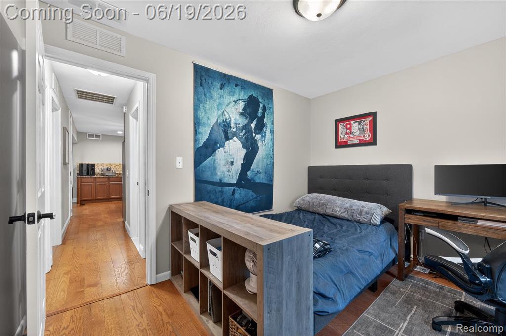 9259 Silverside, South Lyon, MI 48178 — Photo 27