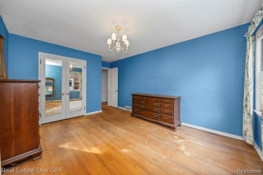 438 Colonial Court, Grosse Pointe Farms, MI 48236 — Photo 17