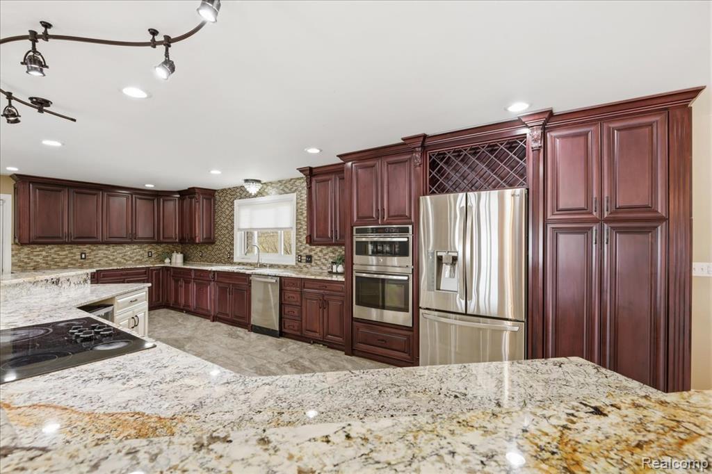 5060 Pratt Road, Metamora, MI 48455 — Photo 9