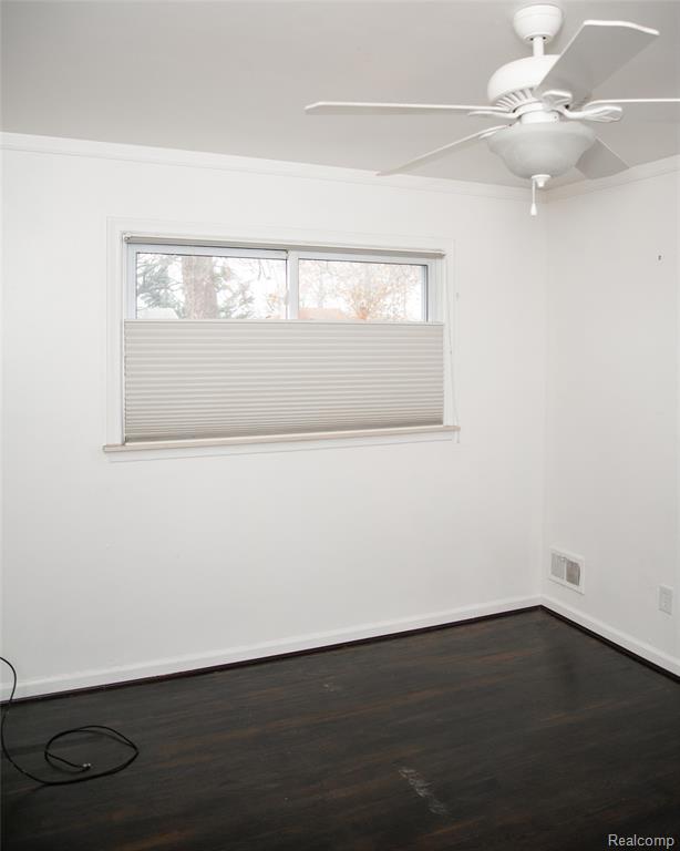8812 Hemingway, Redford, MI 48239 — Photo 12
