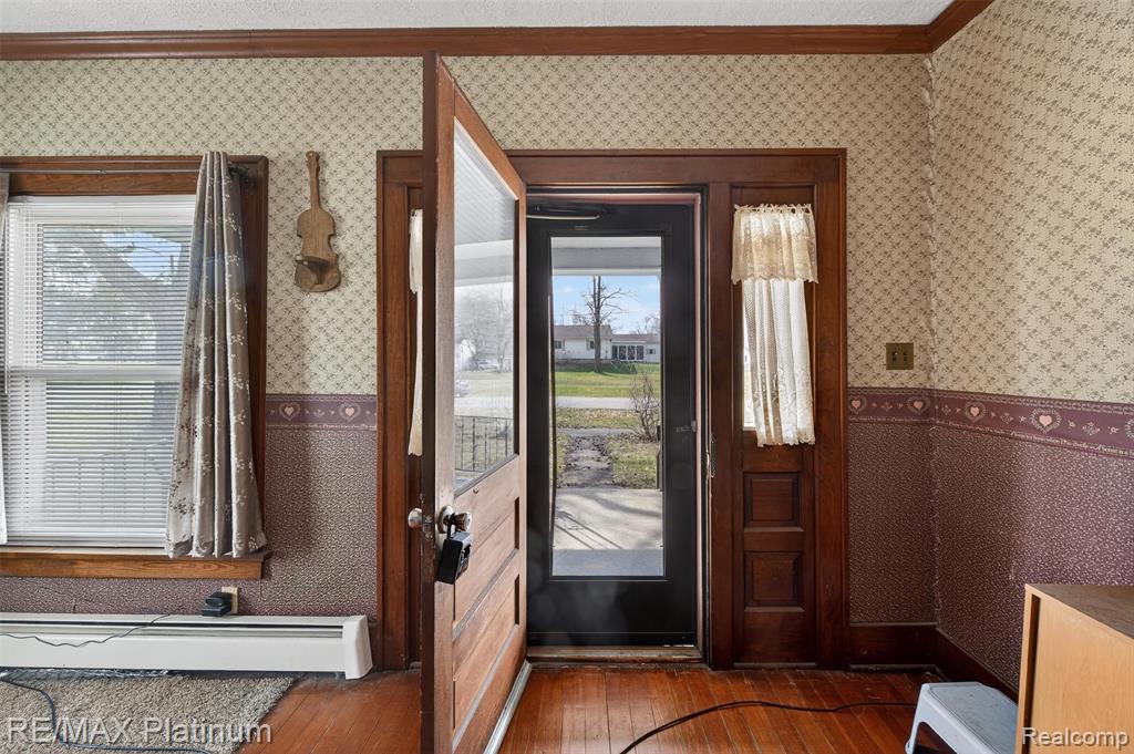 215 Washington Street, Byron, MI 48418 — Photo 25