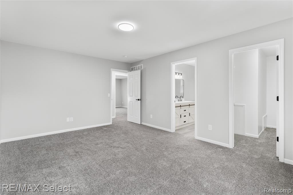 8455 Deer Field Drive, Davison, MI 48423 — Photo 12