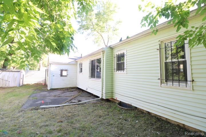 5710 Dupont Street, Flint, MI 48505 — Photo 14