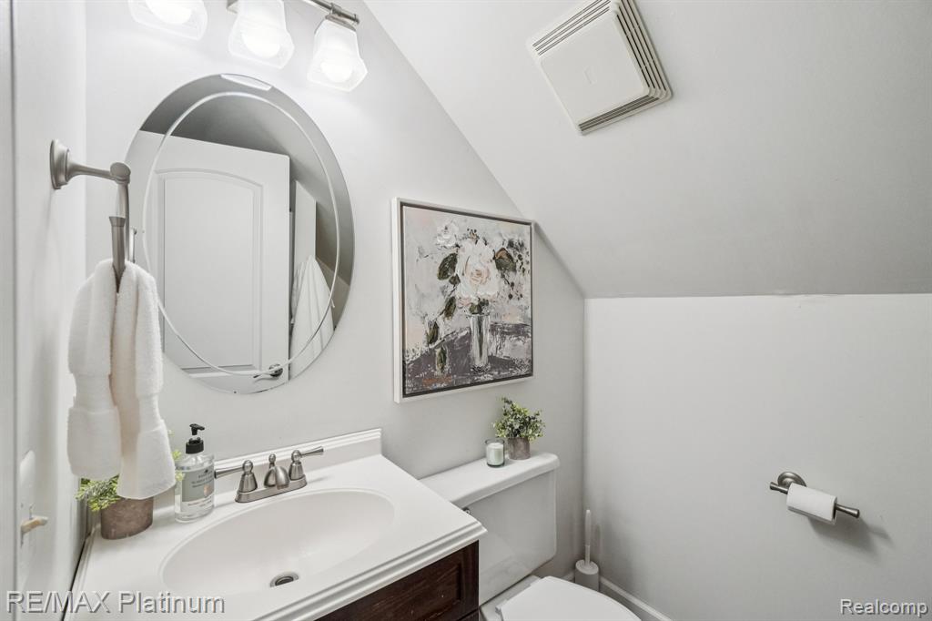 8566 Meyers Lane, Pinckney, MI 48169 — Photo 25