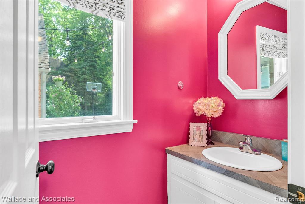 4290 GUILFORD Lane, Fort Gratiot, MI 48059 — Photo 39