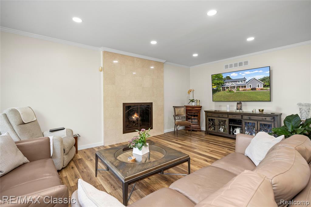 5651 Warrenshire Drive, West Bloomfield, MI — Photo 59