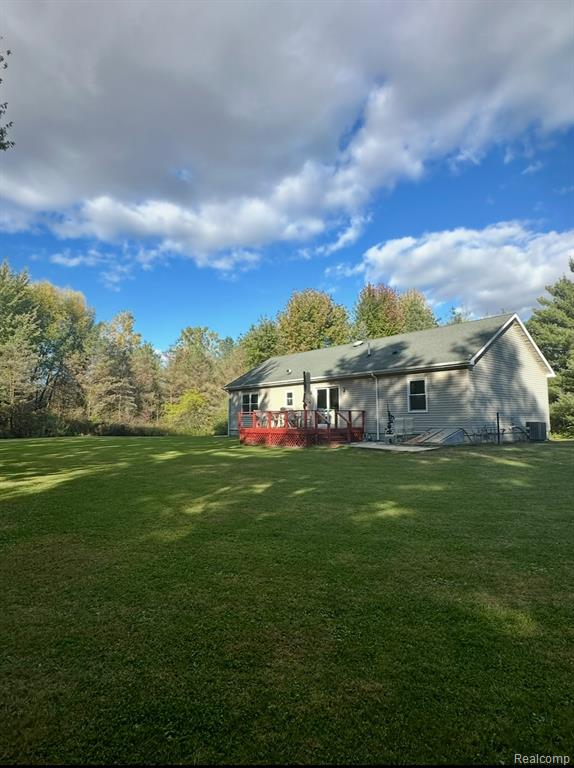 5239 Quain Road, Emmett, MI 48022 — Photo 5