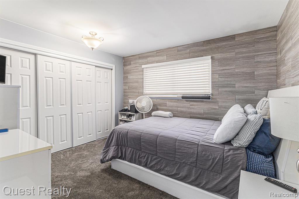 7261 Voerner Avenue, Center Line, MI 48015 — Photo 12