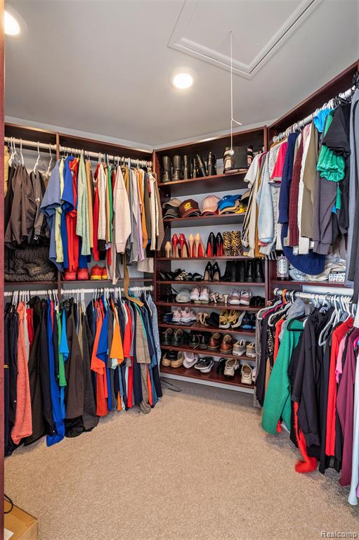 8460 WOODLAND SHORE Drive, Brighton, MI 48114 — Photo 38