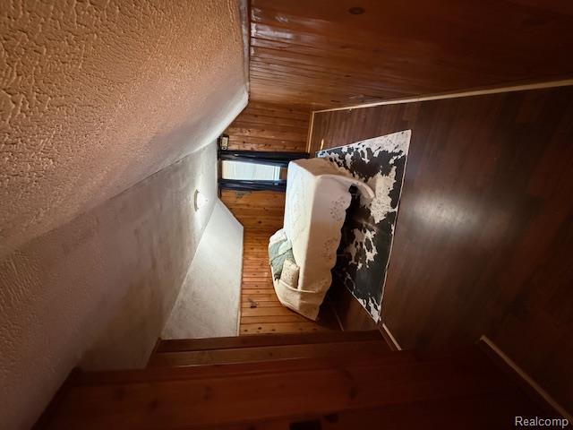 526 McKeighan Avenue, Flint, MI 48507 — Photo 35