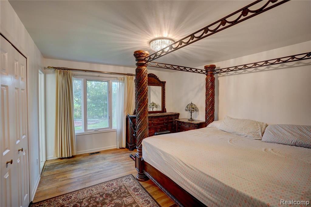 429 BELLA VISTA Drive, Grand Blanc, MI 48439 — Photo 24