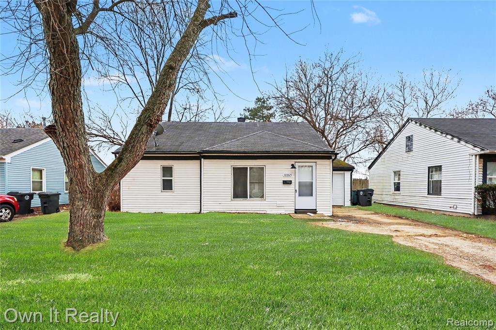 10821 Albany Street, Oak Park, MI, 48237