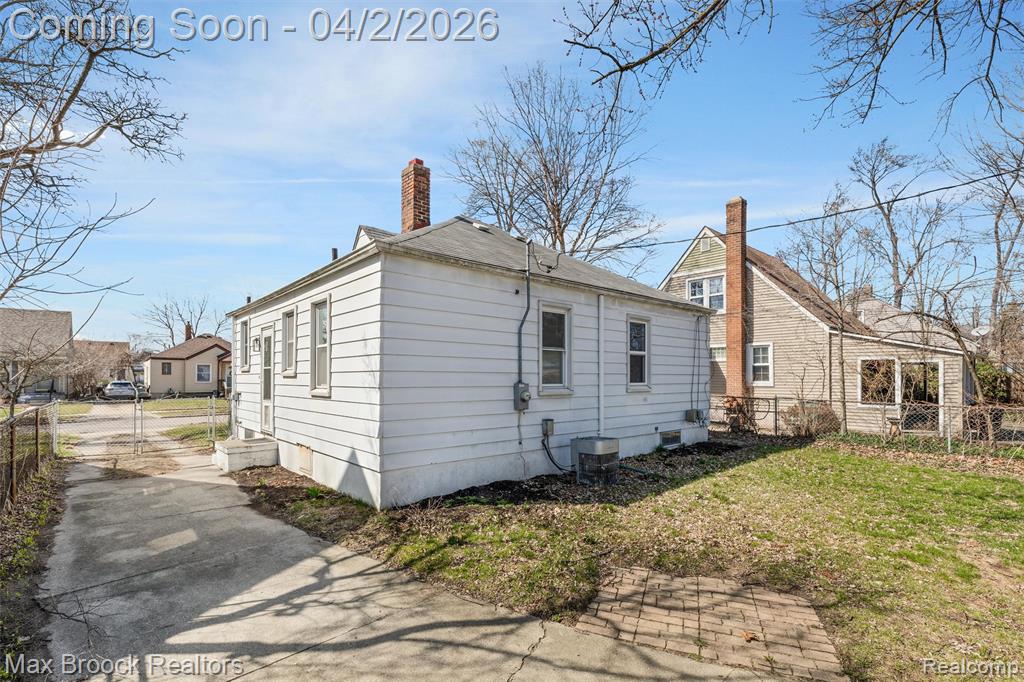 774 Gardendale Street, Ferndale, MI 48220 — Photo 21