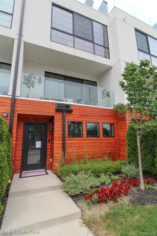 533 E Harrison Avenue - Photo 2