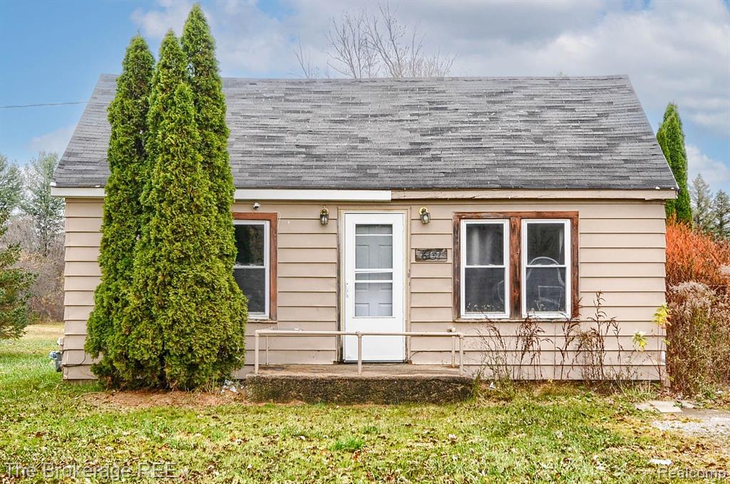 6131 E ATHERTON Road, Burton, MI 48519 — Photo 2