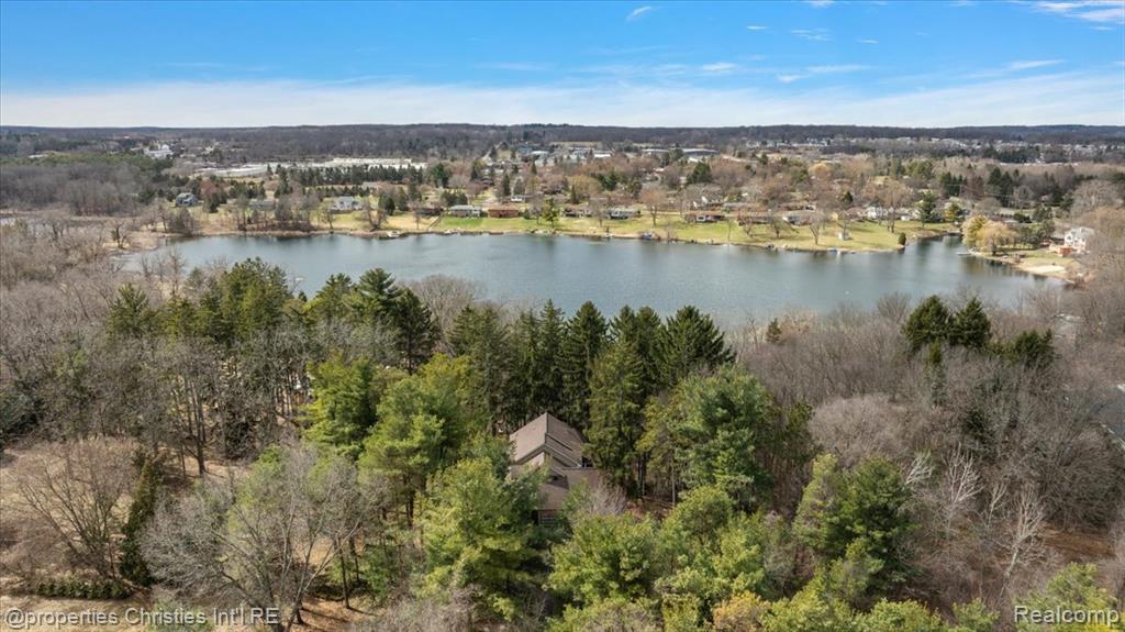 1009 Tall Pines Trail, Highland, MI 48356 — Photo 71