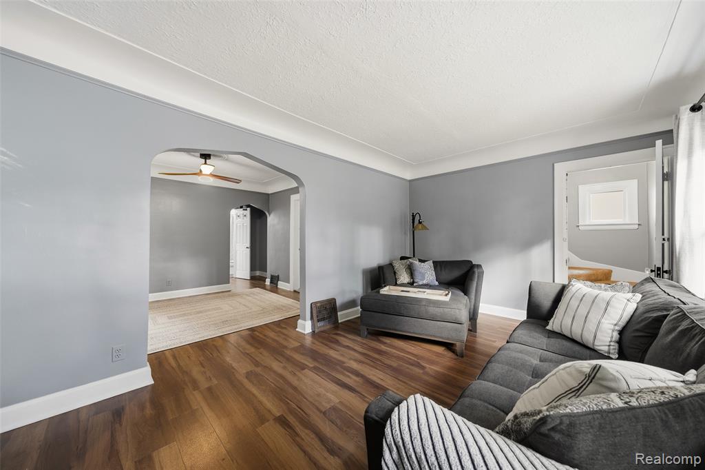 686 Princeton Road, Berkley, MI, 48072