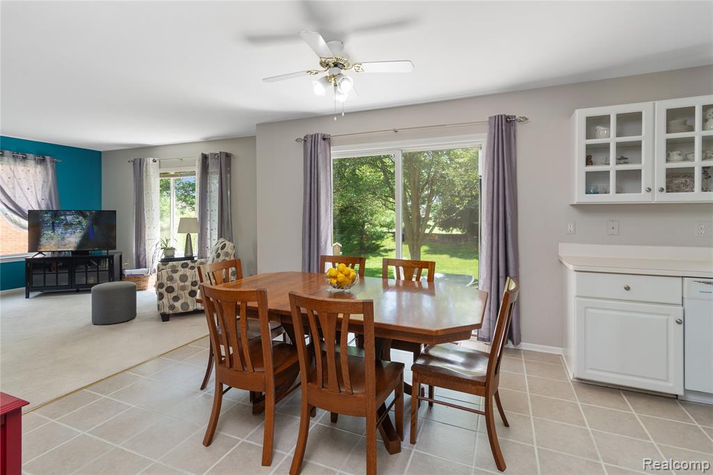 53821 Blakely Court, New Baltimore, MI 48047 — Photo 14