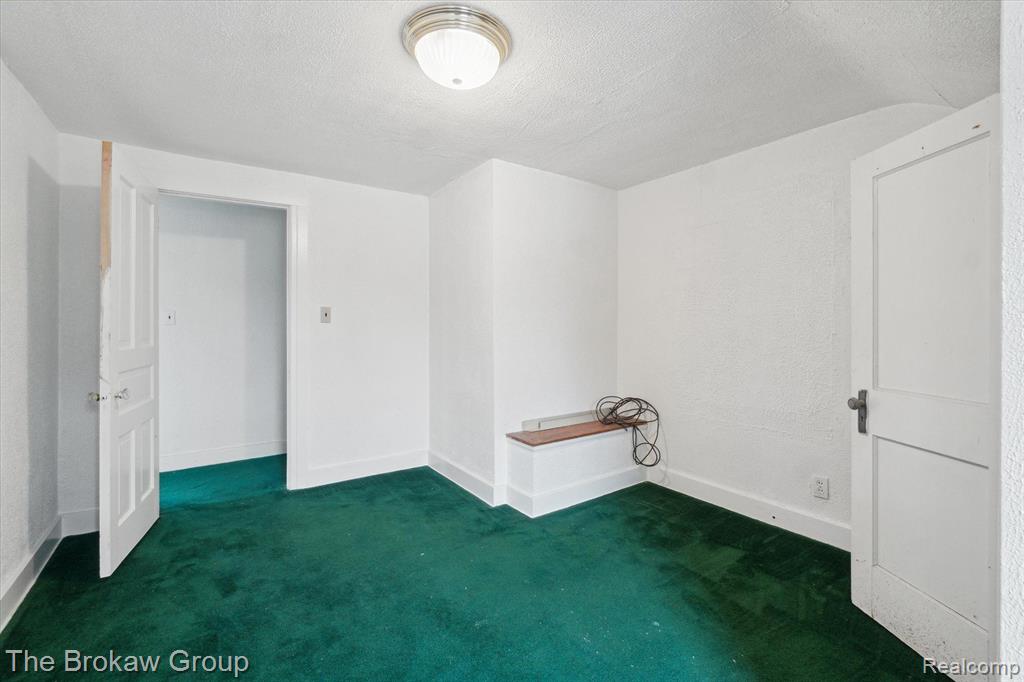 4212 LENNON Road, Flint, MI 48507 — Photo 68