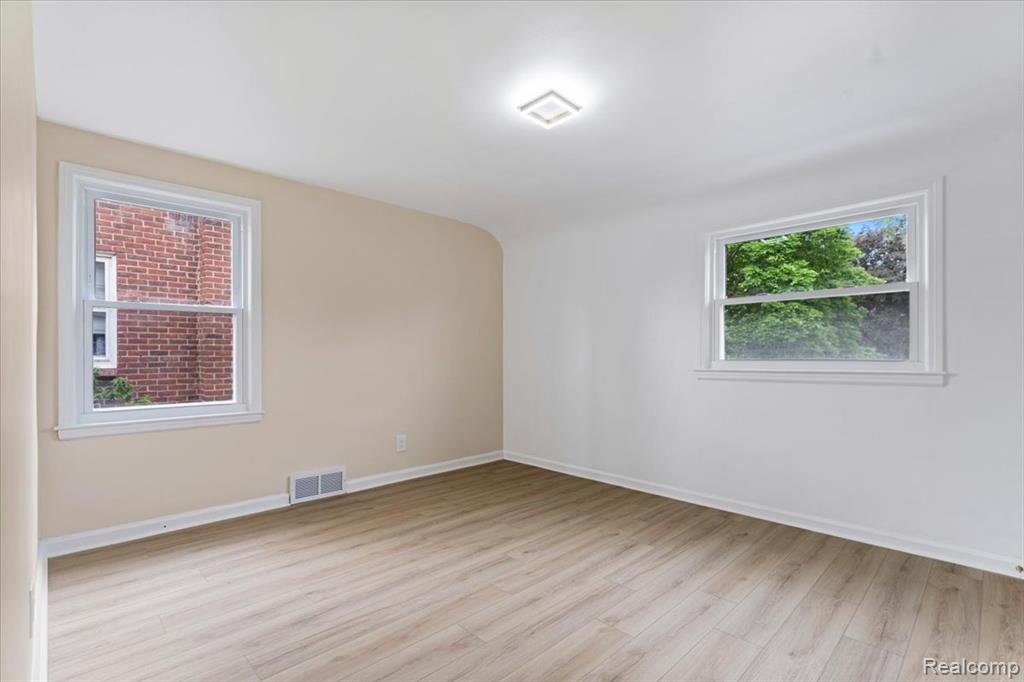 16171 Glastonbury Road, Detroit, MI 48219 — Photo 24
