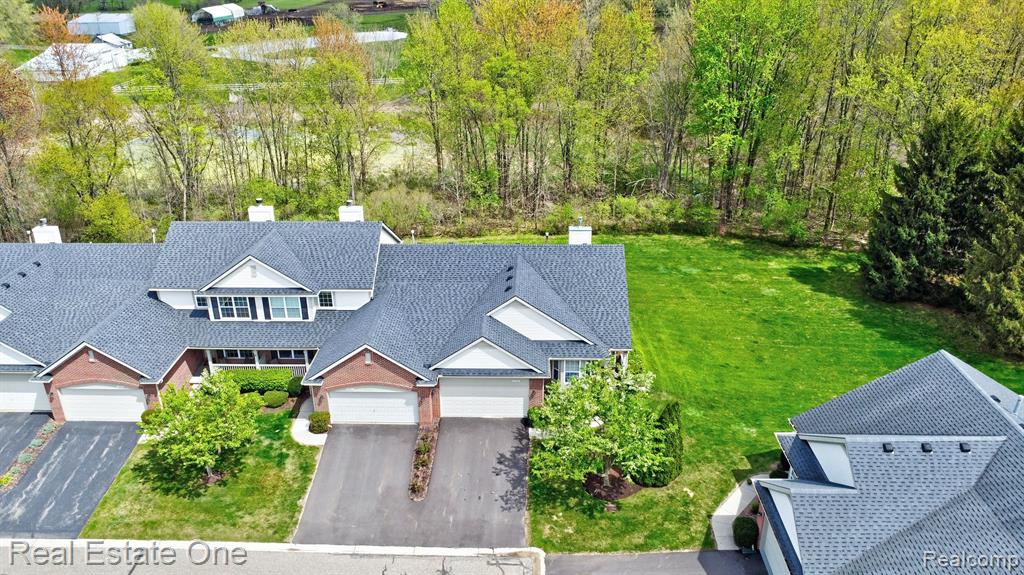 6501 CLUB E, 8, Grand Blanc, MI 48439 — Photo 36
